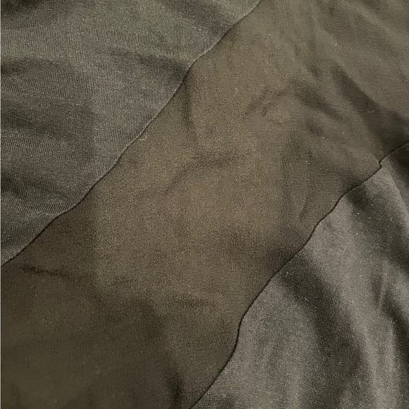 CO-OP Barneys New York Women's V-Neck 100% Silk Black Tank Top, Size Small, EUC - Picture 6 of 6